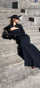 Blume (in black)